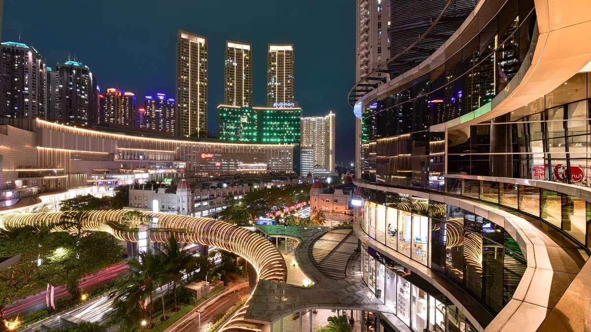 Batam bertransformasi menjadi hub digital dengan pembangunan pusat data skala besar. Baca selengkapnya di beritaekonomi.id. #TeknoIndonesia #DigitalEkonomi #Investasi